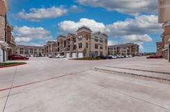 Luxia Grand Prairie