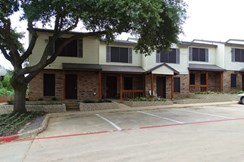 Round Rock Townhomes Arlington, TX