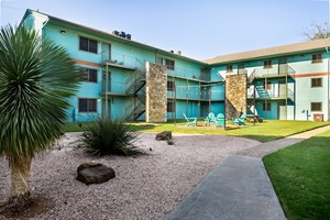Oaks Apartments Austin Texas