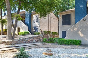 Estancia Estates Apartments Dallas Texas