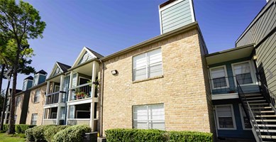Summit at Champions Apartments Houston Texas