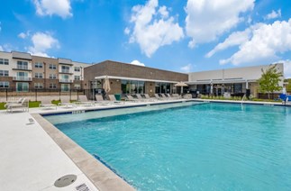 Resia Rayzor Ranch Apartments Denton Texas