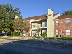 Centennial Place Apartments Austin Texas