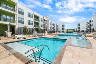 Cortland Bluff Springs Apartments Austin Texas