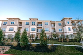 Cue Apartments Cypress Texas