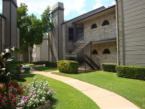 Waterford on the Green Apartments North Richland Hills Texas