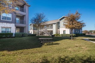 Nova Vista at Woodlake Apartments San Antonio Texas