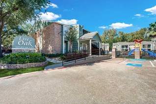 Live Oak Apartments Houston Texas