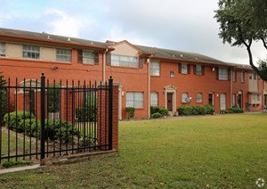 Ashford Buena Vista Apartments Houston Texas