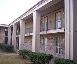 Falls of Las Villas Apartments Pasadena Texas