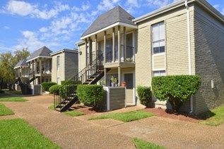 North Lake Manor Apartments Humble Texas