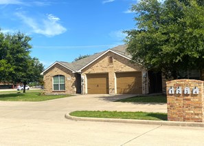 Park at Hibiscus Apartments Waxahachie Texas