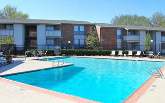 Ashton Park Apartments Grand Prairie Texas