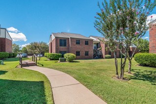 Rustic Oaks Apartments Wylie Texas