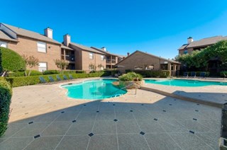 Woodland Hills Apartments Irving Texas