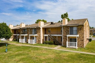 Holden Apartments Carrollton Texas