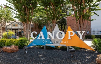 Canopy on Central Apartments Bedford Texas