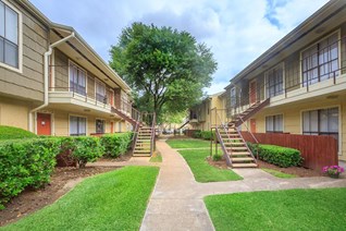 Redford Apartments Houston Texas