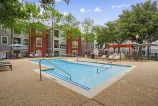 Claremont Apartments Arlington Texas