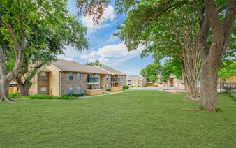 Brandon Walk Apartments Garland Texas