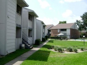 First Oaks of Northwest Corners Apartments Houston Texas