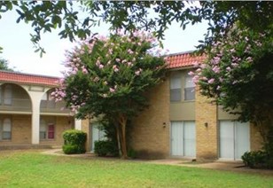 Spanish Plaza Apartments Garland Texas