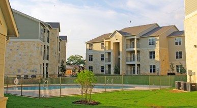 Oakland Hills Apartments Floresville Texas