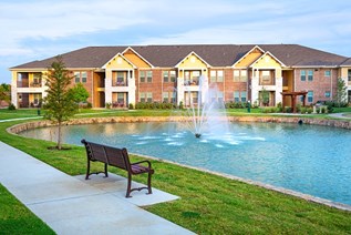 Enclave at Mira Lagos I Apartments Grand Prairie Texas