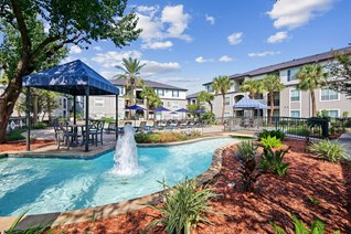 2828 at Royal Oaks Apartments Houston Texas