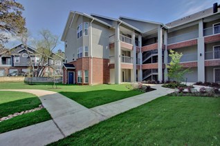 Regal Parc I & II Apartments Cedar Park Texas