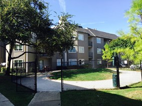 Hubbards Ridge Apartments Garland Texas