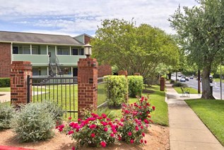 Stony Creek Apartments Austin Texas