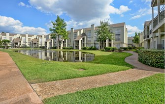 Park at Woodlake Apartments Houston Texas