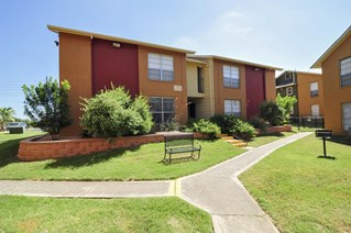 City-Base Vista Apartments San Antonio Texas