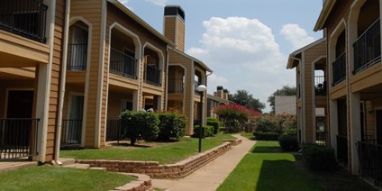 Hunt Club Apartments Euless Texas