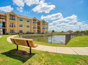 Oak Hollow Apartments Seguin Texas