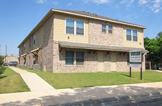 1018 Ave B Apartments Denton Texas