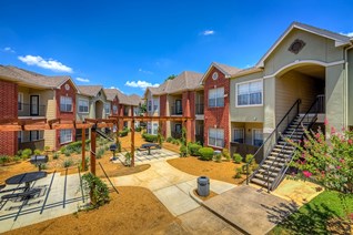 Royal St. Moritz Apartments Grapevine Texas