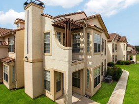 Oxford at Sonterra Apartments San Antonio Texas