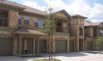 Stone Lake Apartments Grand Prairie Texas