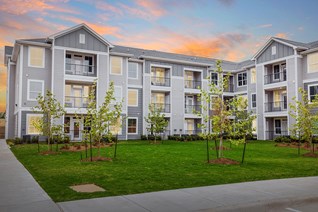 Grove at Spring Branch Apartments Houston Texas
