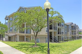 Saddle Ridge Apartments San Antonio Texas