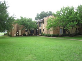 Basswood Manor Apartments Lewisville Texas