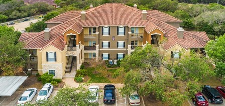 MAA Canyon Pointe Apartments Austin Texas