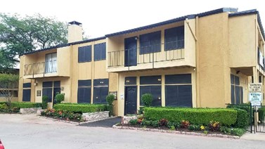 Indian Creek Apartments Arlington Texas