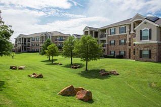 Cortland on Coyote Ridge Apartments Carrollton Texas