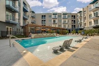 Reserve at Spring Creek Apartments Richardson Texas