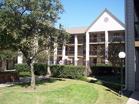 Eagles Landing Condos Denton Texas