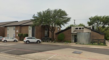 Emerald Lane Apartments Denton Texas