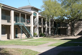 Life at Parkview Apartments Pasadena Texas